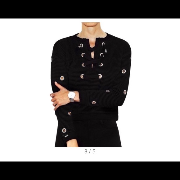 ⭐️NEW!⭐️UNIQUE GROMMET TOP‼️ ❤️😍❤️ - Picture 4 of 8