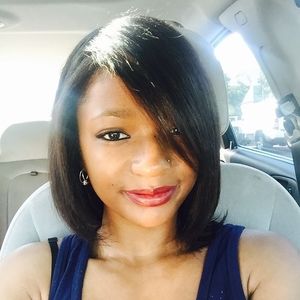 Meet your Posher, Ayanna