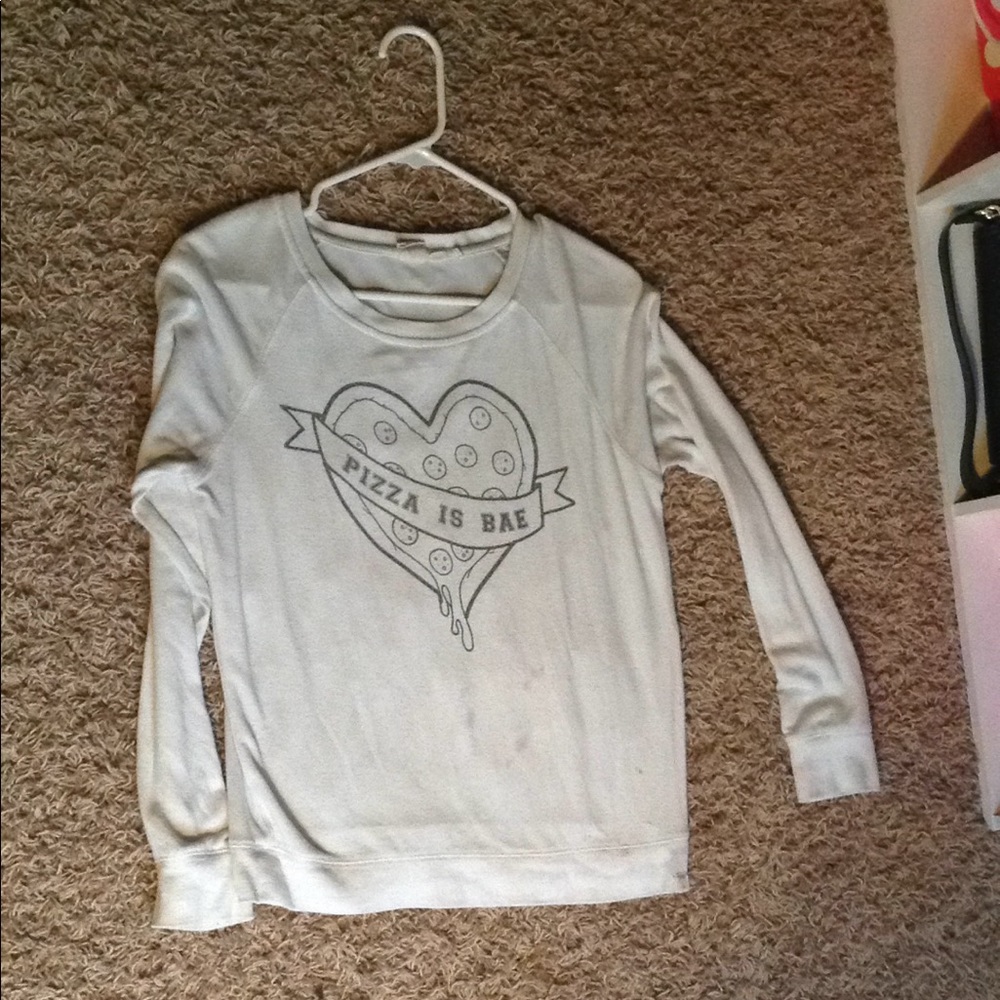 White long sleeve sweater