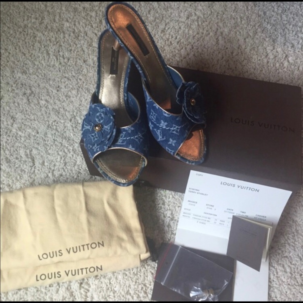 Louis Vuitton sandals