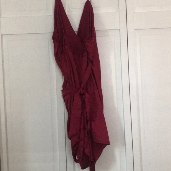 Dress - Picture 3 of 7