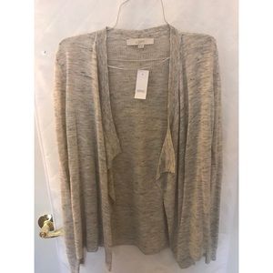⭐️ NEW WITH TAGS Ann Taylor Loft cardigan ⭐️