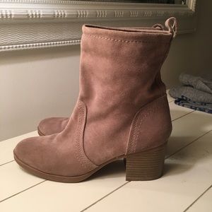 Ankle boots