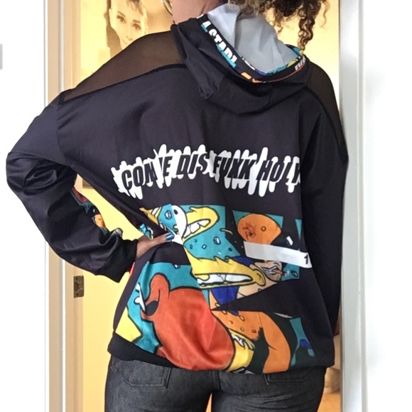 SOLD 🎉🎉🎉Cool Hoodie 👍🏽 - Picture 3 of 4