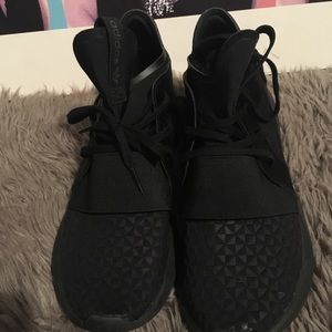 Adidas Tubular Sneakers