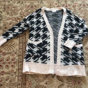 Black &a cream cardigan