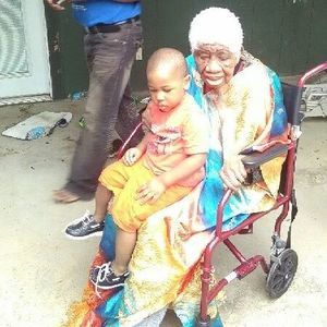 Meet your Posher, Ade