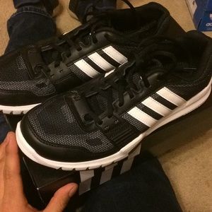 Adidas Essential Star.2 , men’s size 8