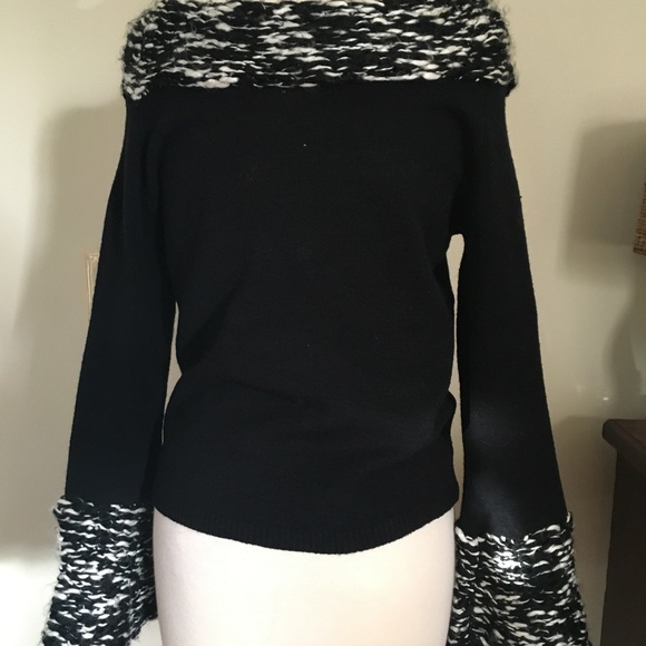 Twiggy Boatneck Sweater - Picture 5 of 5