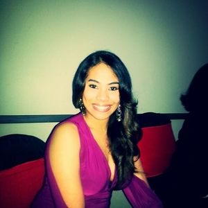 Meet your Posher, Faviola