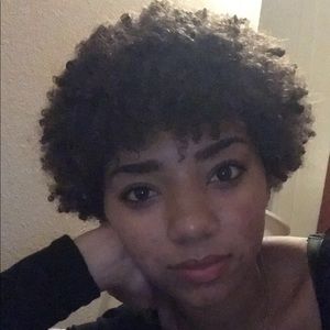 Meet your Posher, Malaysha