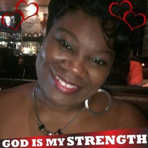 Meet your Posher, Debora