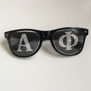 • alpha phi novelty sunglasses •