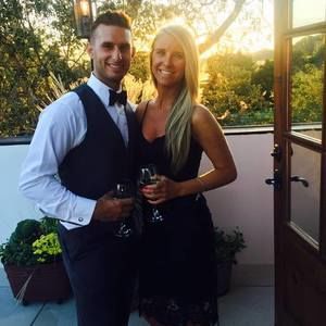 Meet your Posher, Caitlin