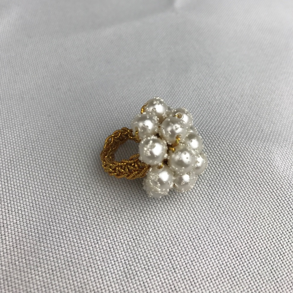 Vintage Faux Pearl " Popcorn" Elastic Ring