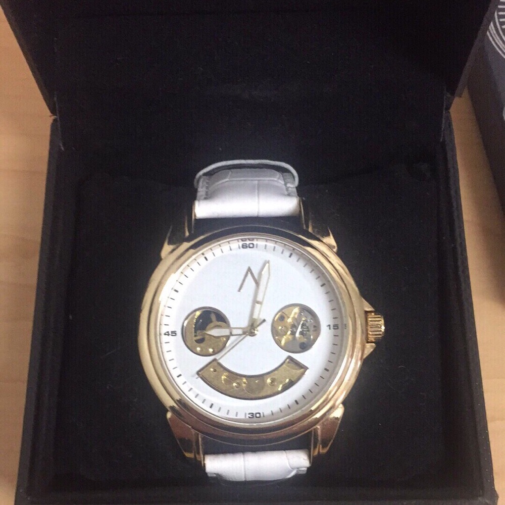 Custom Watch
