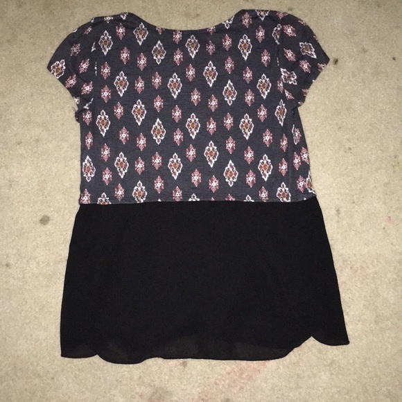 In perfect shape, ready for you to buy! Buy me! - Picture 2 of 2