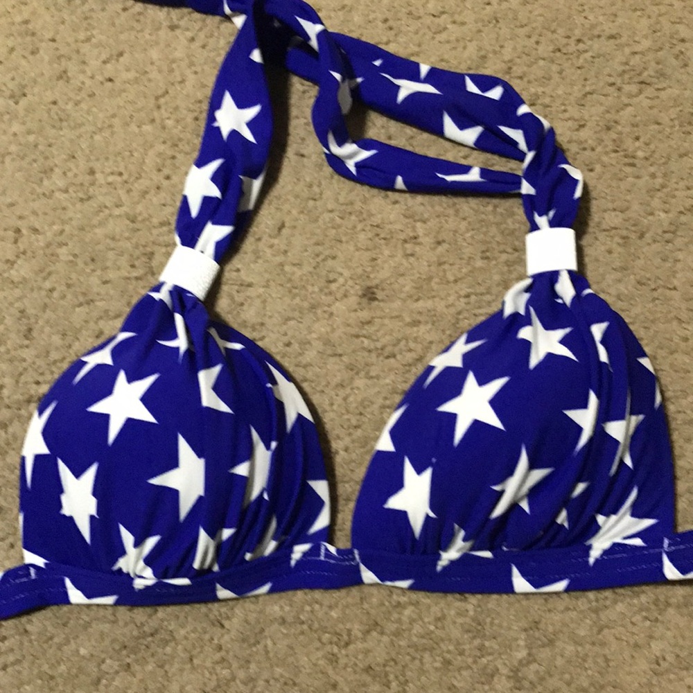 Venus bikini top C