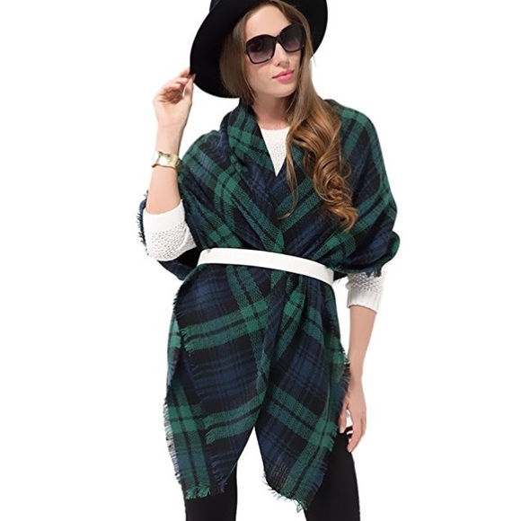 Green and Navy Plaid Ultra Plush Blanket Scarf - Picture 5 of 6