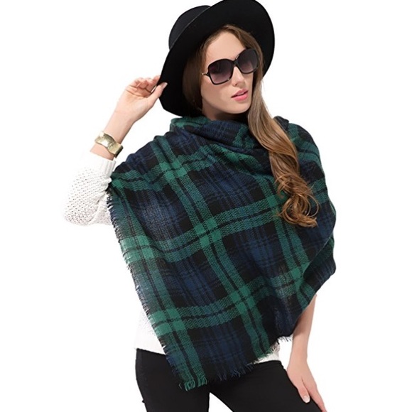 Green and Navy Plaid Ultra Plush Blanket Scarf - Picture 6 of 6
