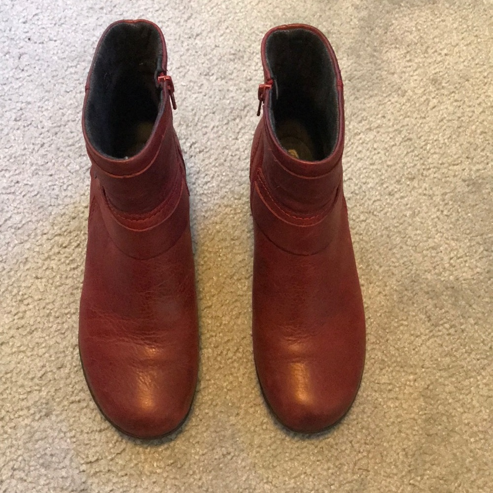 Keen boots