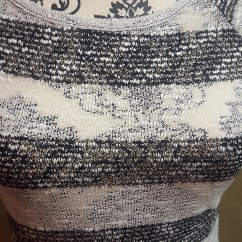 Black and White Ruffle Trim Sweater - Picture 3 of 5