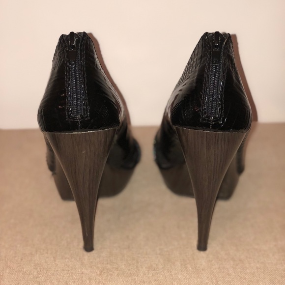 Steven by Steve Madden like new size 9.5 - Picture 2 of 3