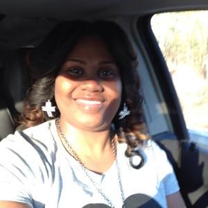 Meet your Posher, Ronika