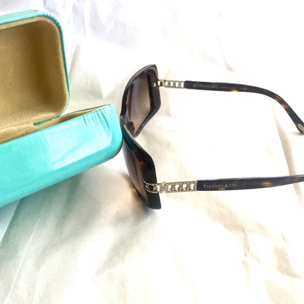 Tiffany and Co Sunglasses Tortoise Brown