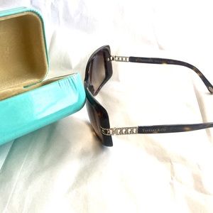 Tiffany and Co Sunglasses Tortoise Brown