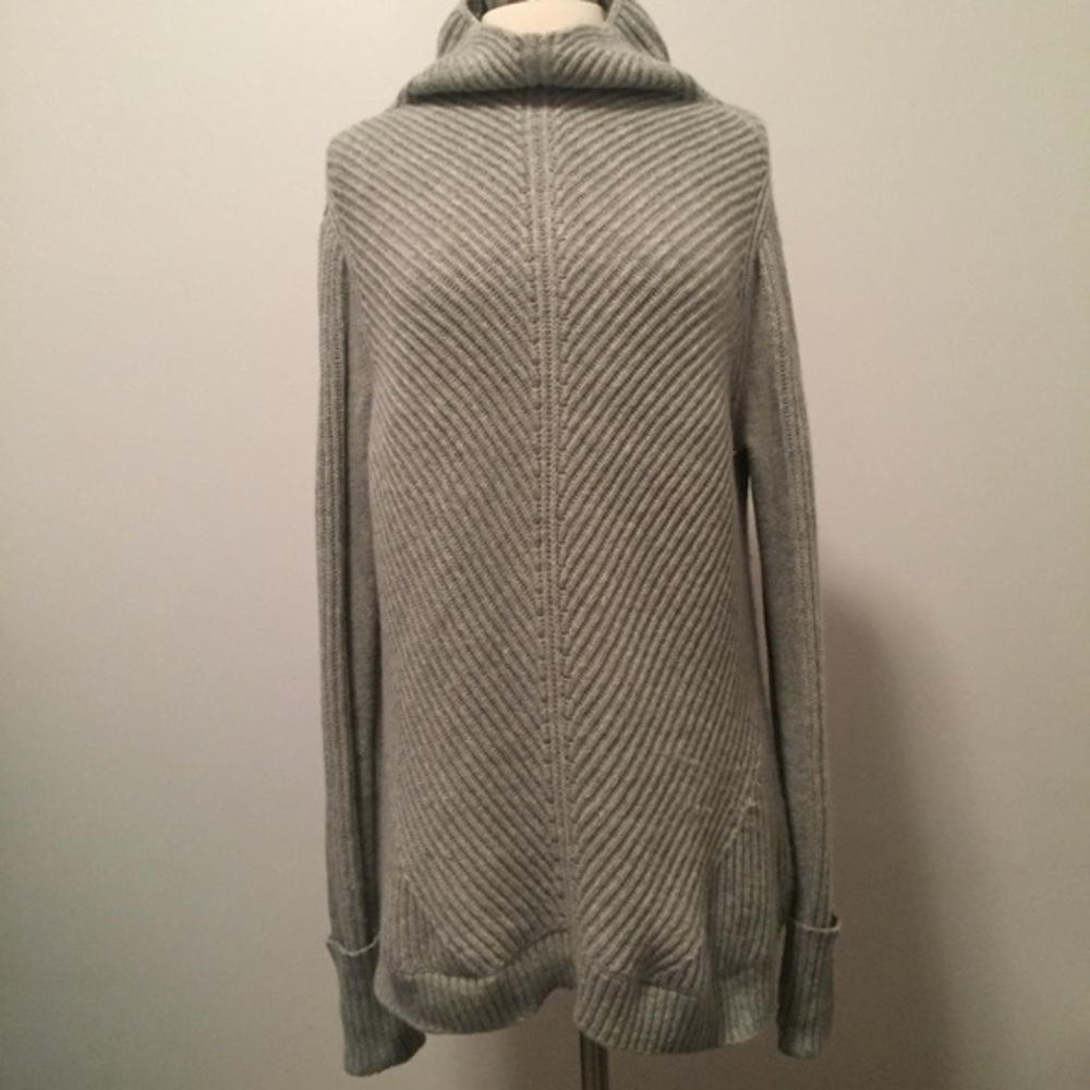 Vince Longline Cashmere & Wool Sweater
