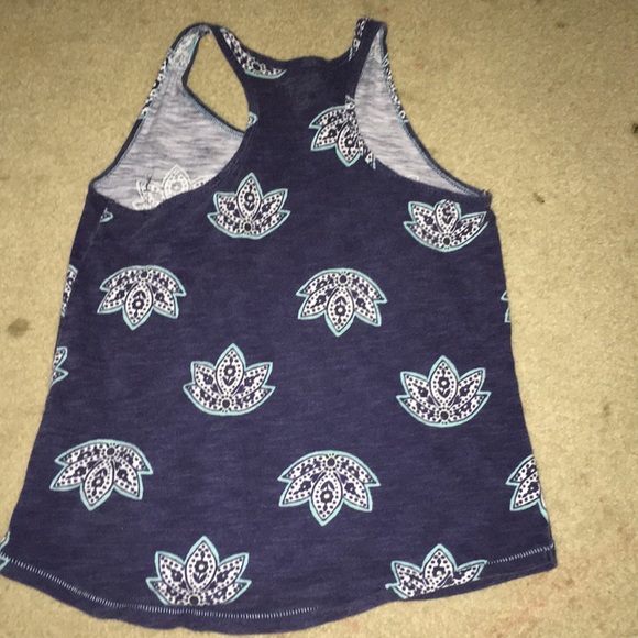 tank top - Picture 2 of 2
