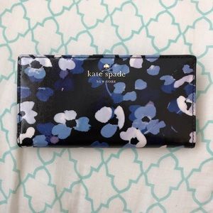 Kate spade cedar street bifold wallet NEW