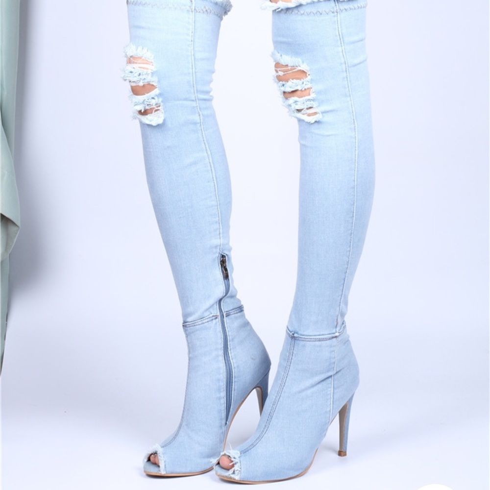 🎉🎉Dem Boots Tho! 🎉🎉 - Picture 3 of 3