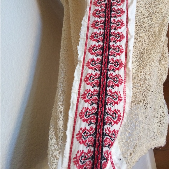 Free People long, loose-fitted, lace back top. - Picture 3 of 4