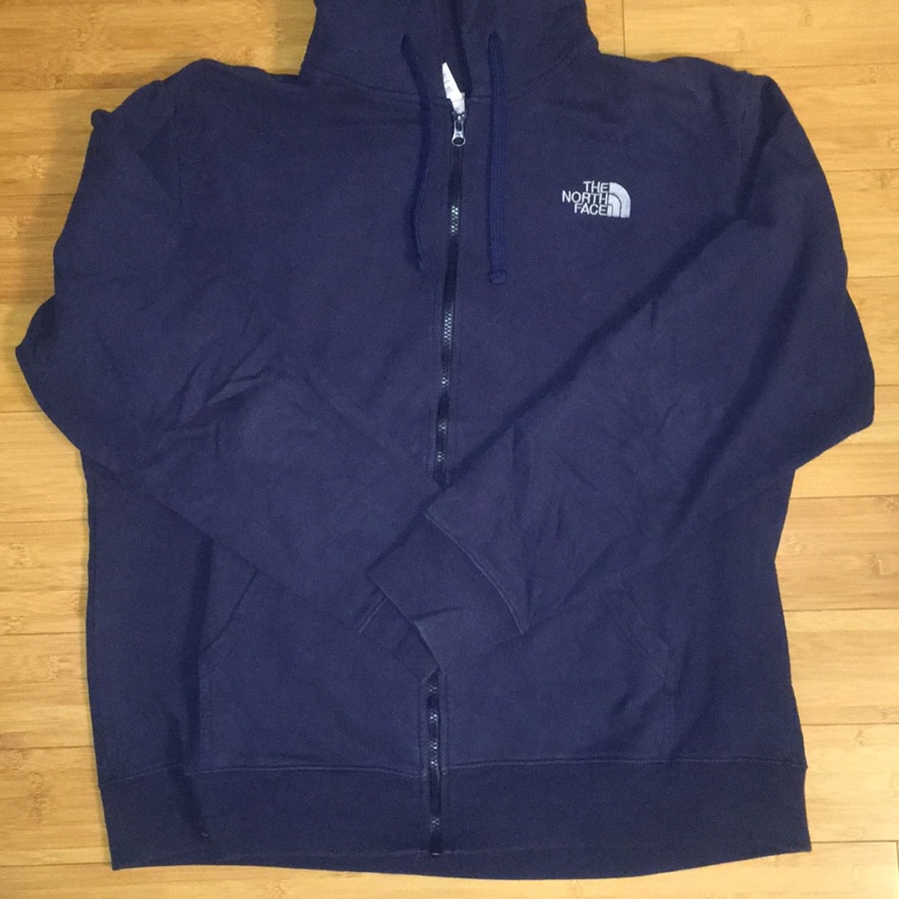 North face zip up top with hood