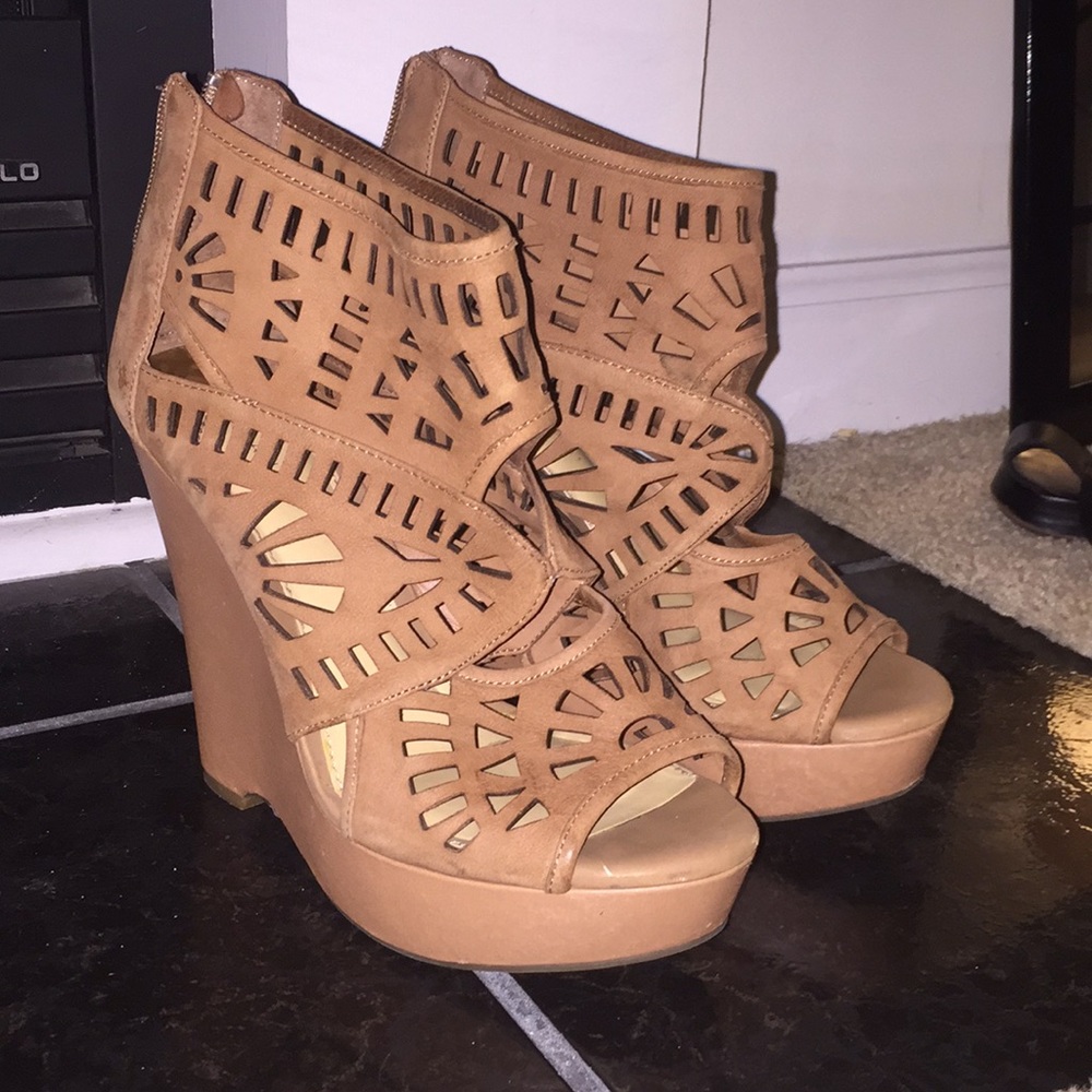 Gianni Bini wedge