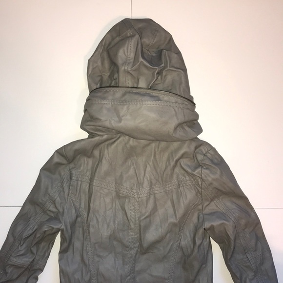 Forever 21 Jacket - Picture 6 of 6