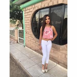 Meet your Posher, Janeth