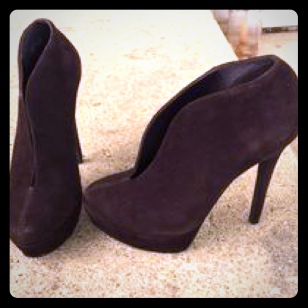 Jeffrey Tyler booties