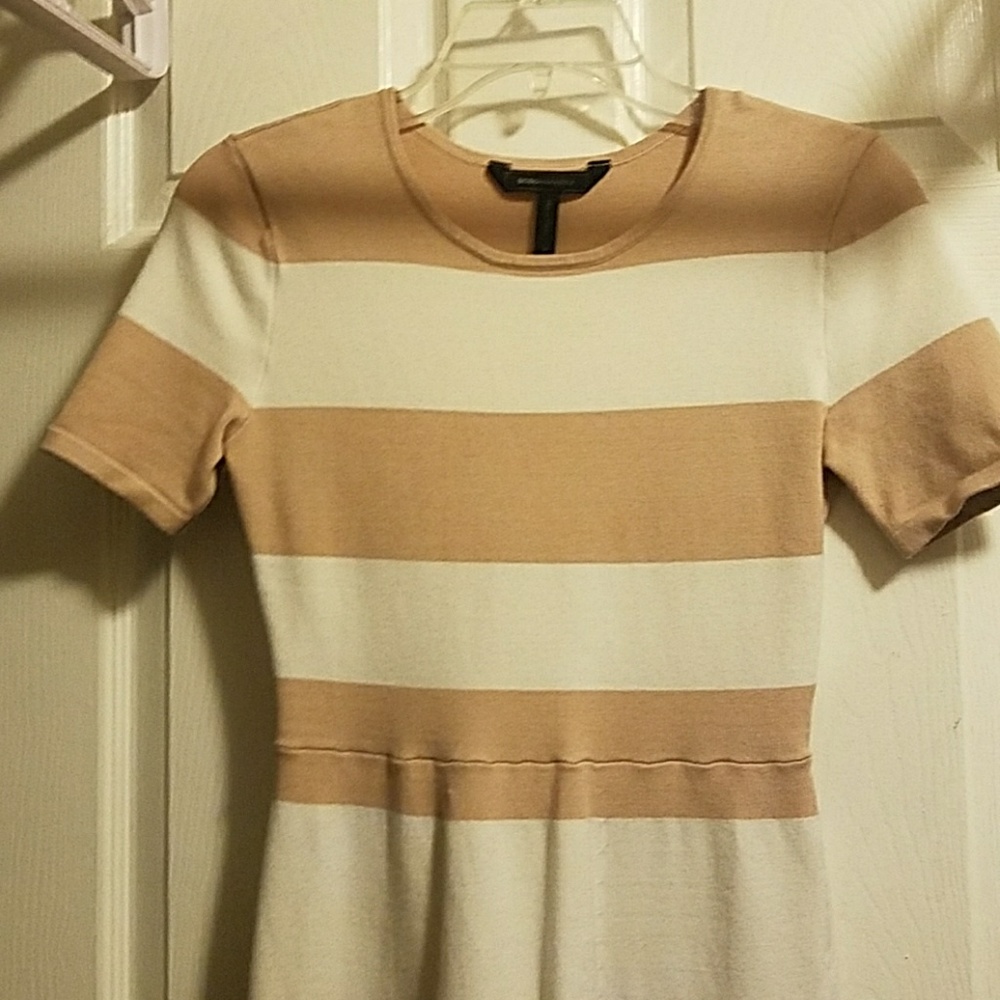 Worn once@! Comfortable modest fitting BCBG dress