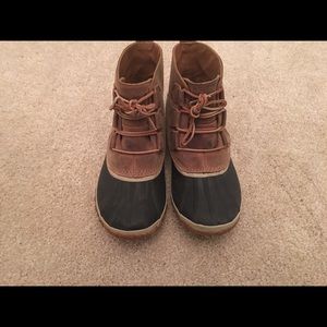 Sorel Out and About Boots