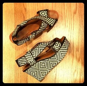 Summer Pattern Platforms 5.5