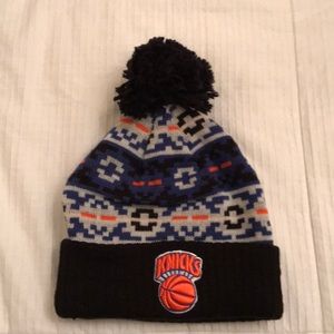 2 Knicks Hats