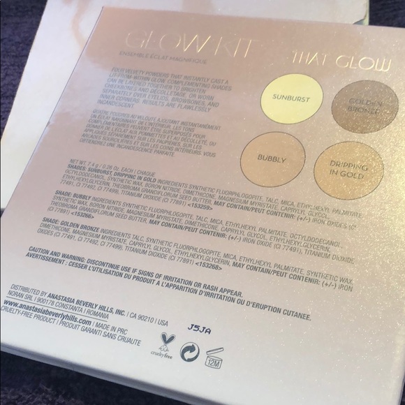 Anastasia Beverly Hills’ ‘That Glow’ kit - Picture 2 of 8