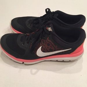 Nike Flex Run