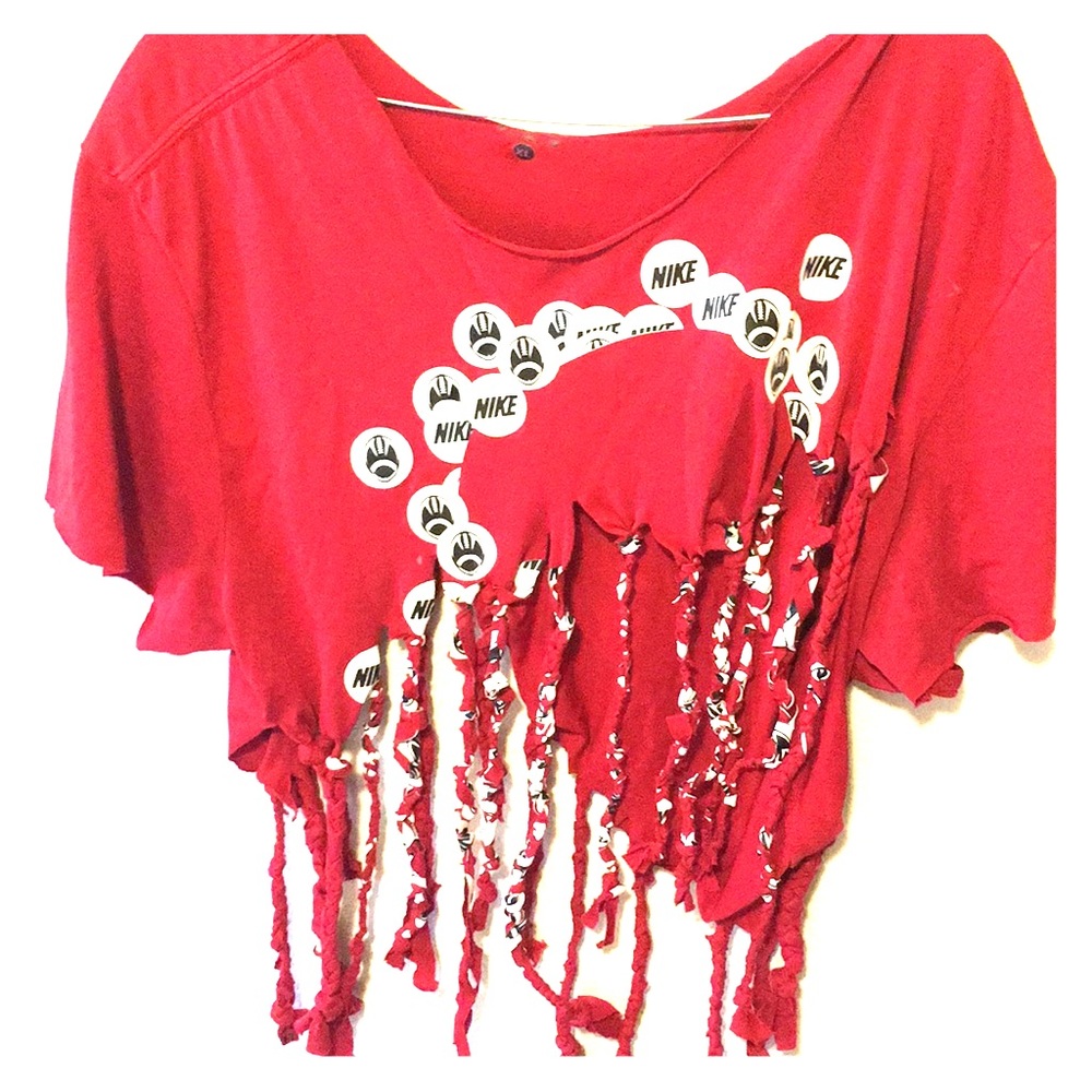 Nike Brand- cut & braided design shirt