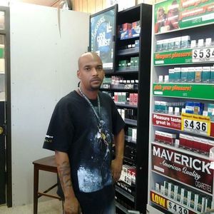 Meet your Posher, Carl