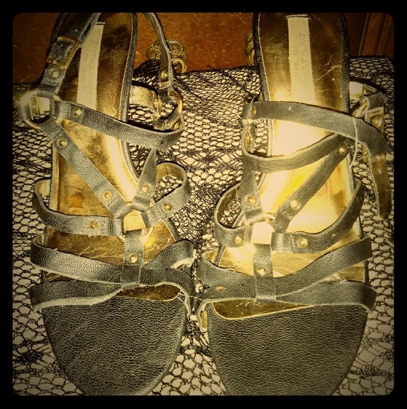 Cynthia Vincent high heel black strapy sandals - Picture 1 of 1