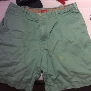 Izod shorts